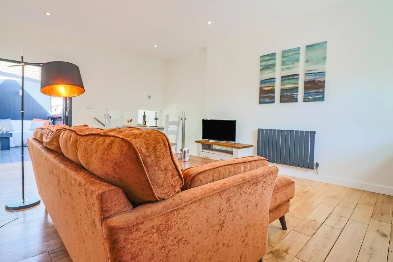 Cambridge Mews Apartments Cleethorpes 0*,  United Kingdom